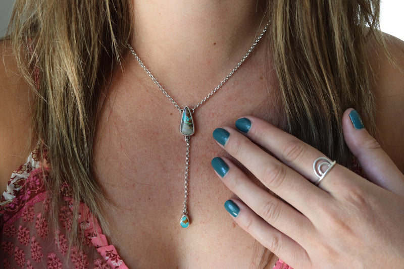 Royston Ribbon Turquoise Lariat Necklace (16 inch chain)