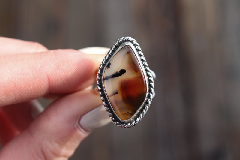 Size 7.5 Montana Agate Ring