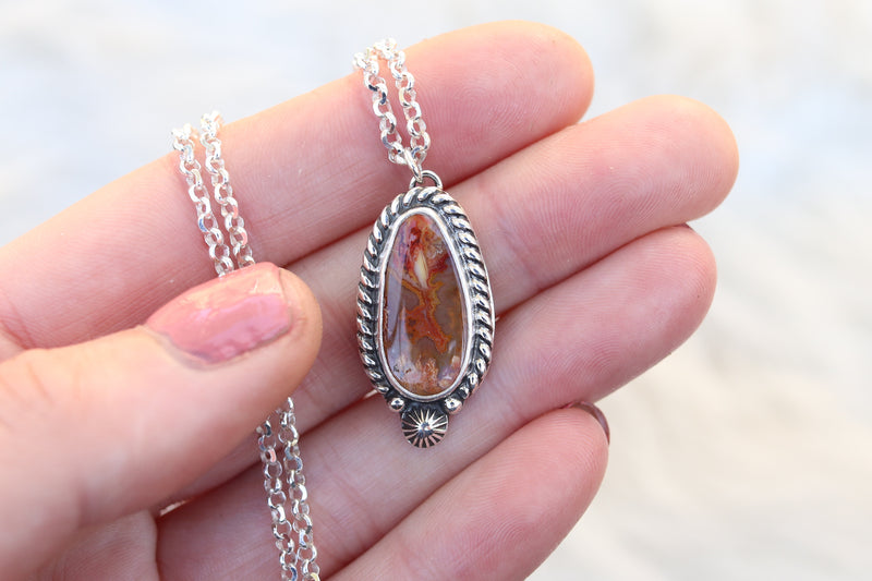 Regency Rose Plume Agate Necklace