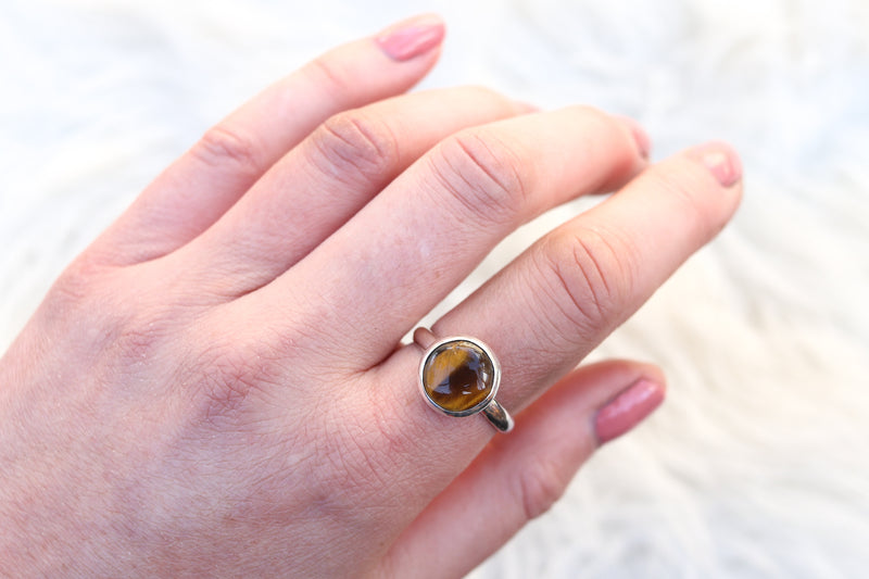 Size 10 Tigers Eye Ring