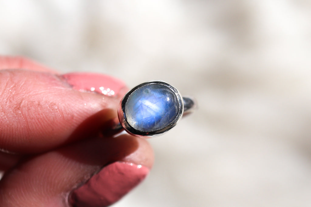 Size 5 Moonstone Ring