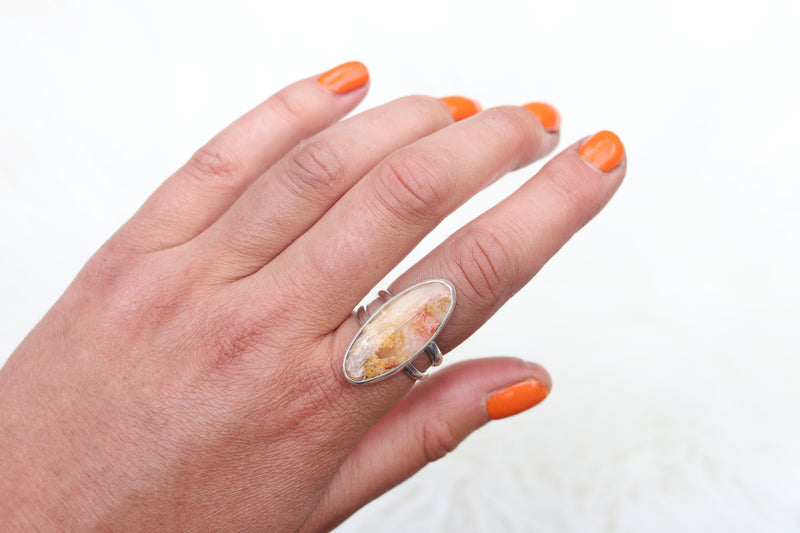 Size 9 Regency Rose Plume Agate Ring