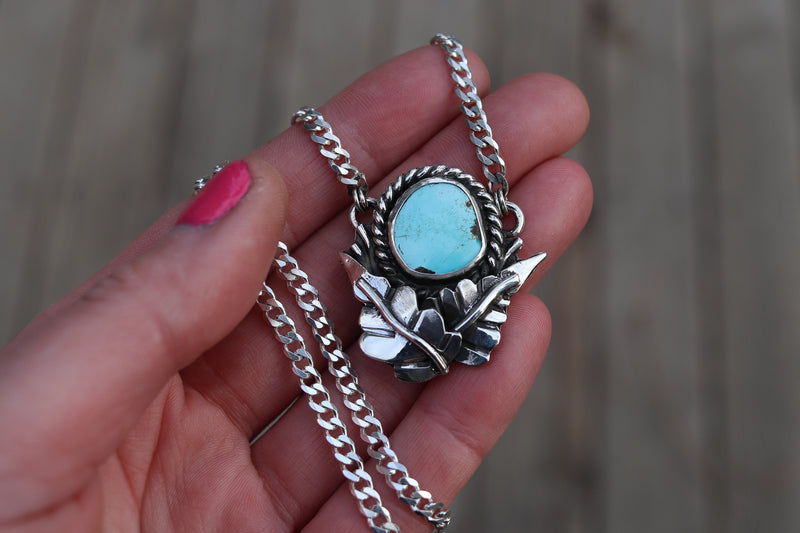 Carico Lake Turquoise Leaf Necklace