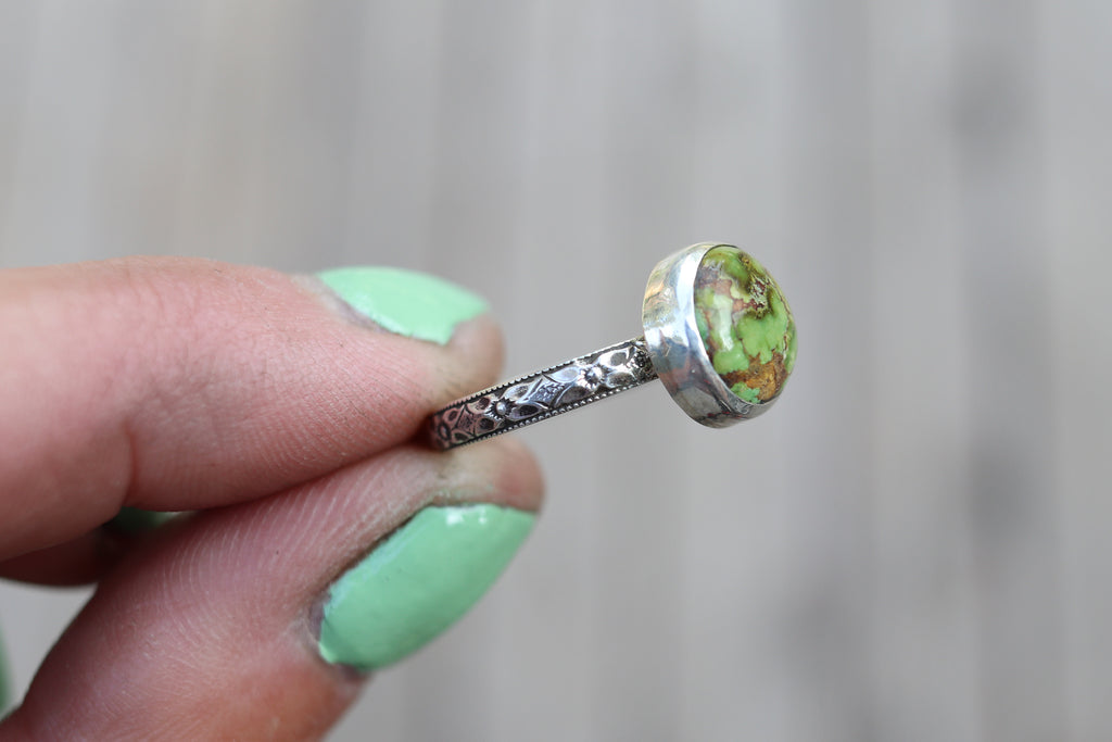 Size 7 Sonoran Gold Turquoise Floral Band Ring