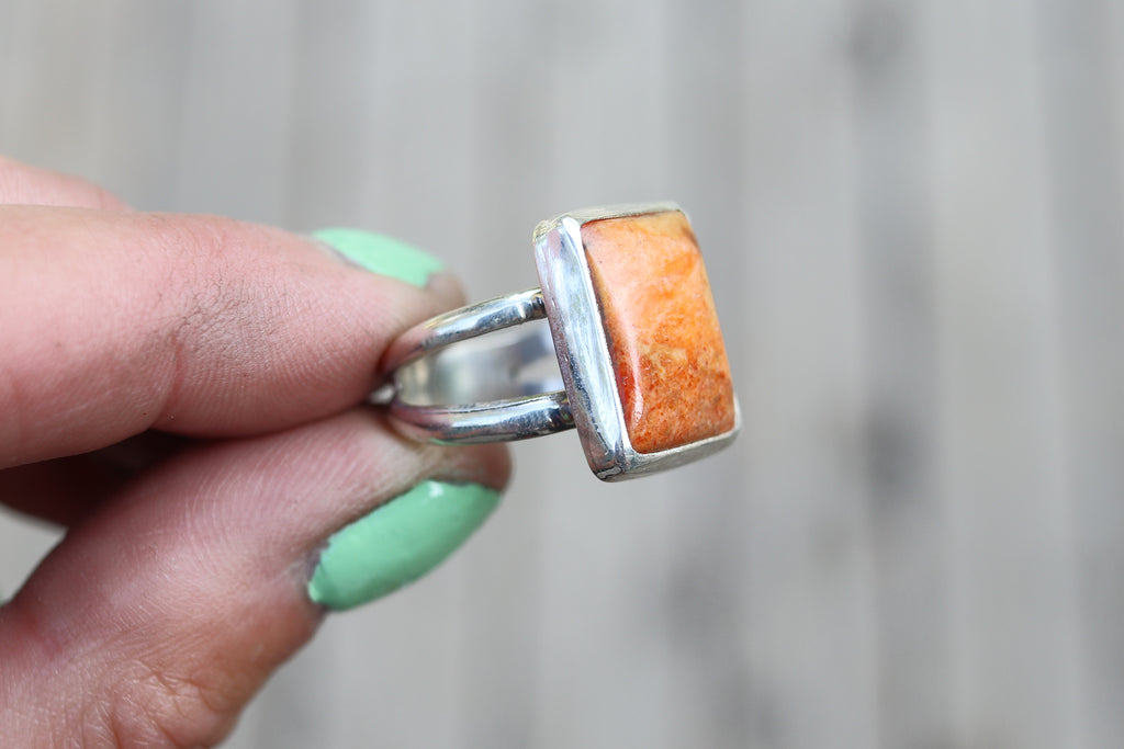 Size 6.5 Sponge Coral Ring