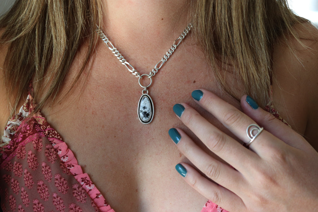 White Buffalo Hoop Necklace (16 inch chain)