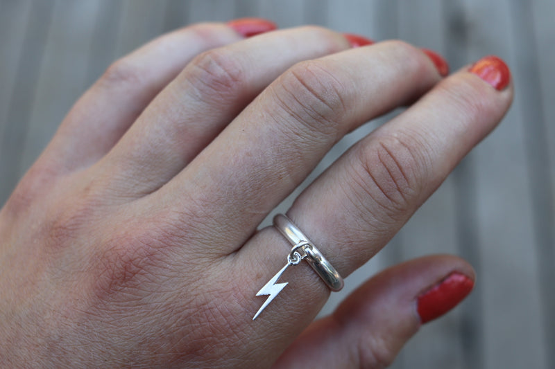 Size 8 Bolt Charm Ring