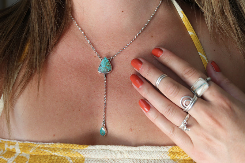 Royston Turquoise Lariat Necklace (16 inch chain)
