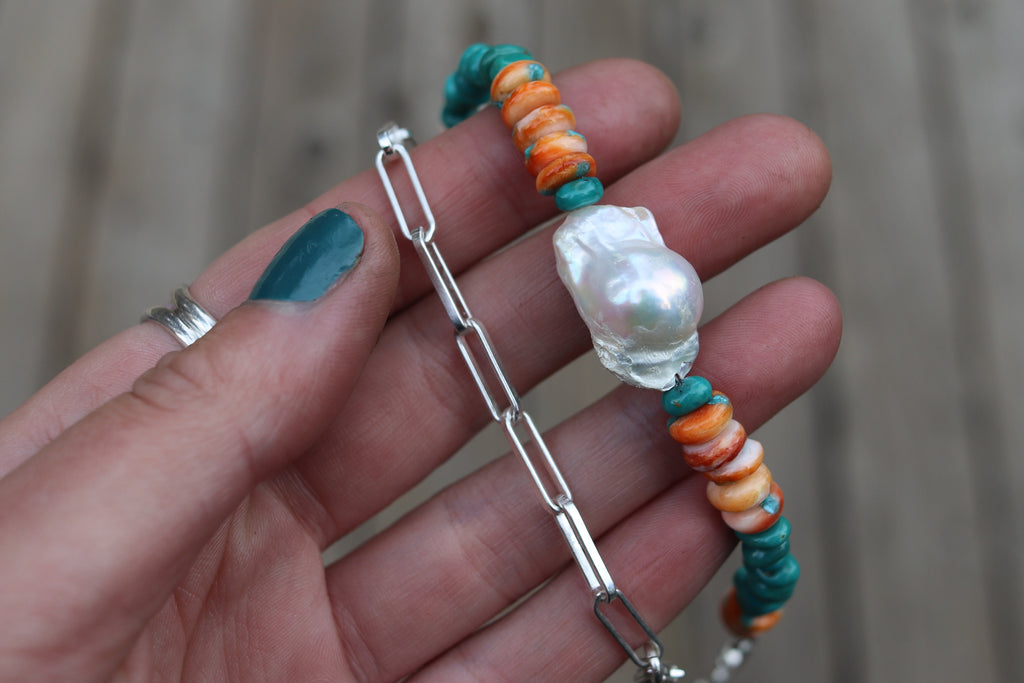 Pearl x Fox Turquoise x Spiny Oyster Beaded Necklace (16 inches)