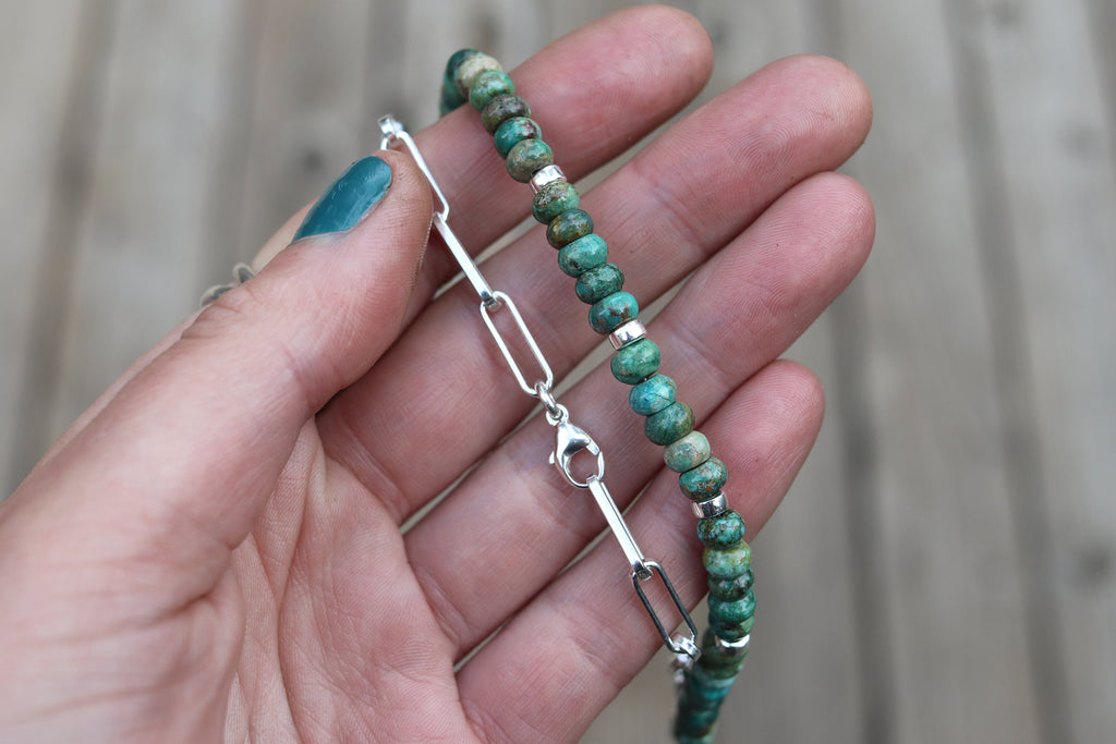 Fox Turquoise Beaded Necklace (18 inches)